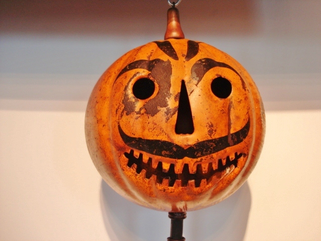 metal halloween pumpkin head