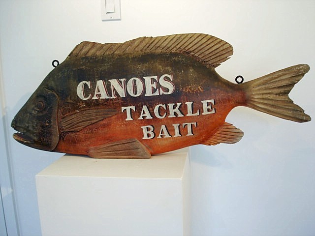 CARVED WOOD FISH TRADE SIGN IN THE ROUND