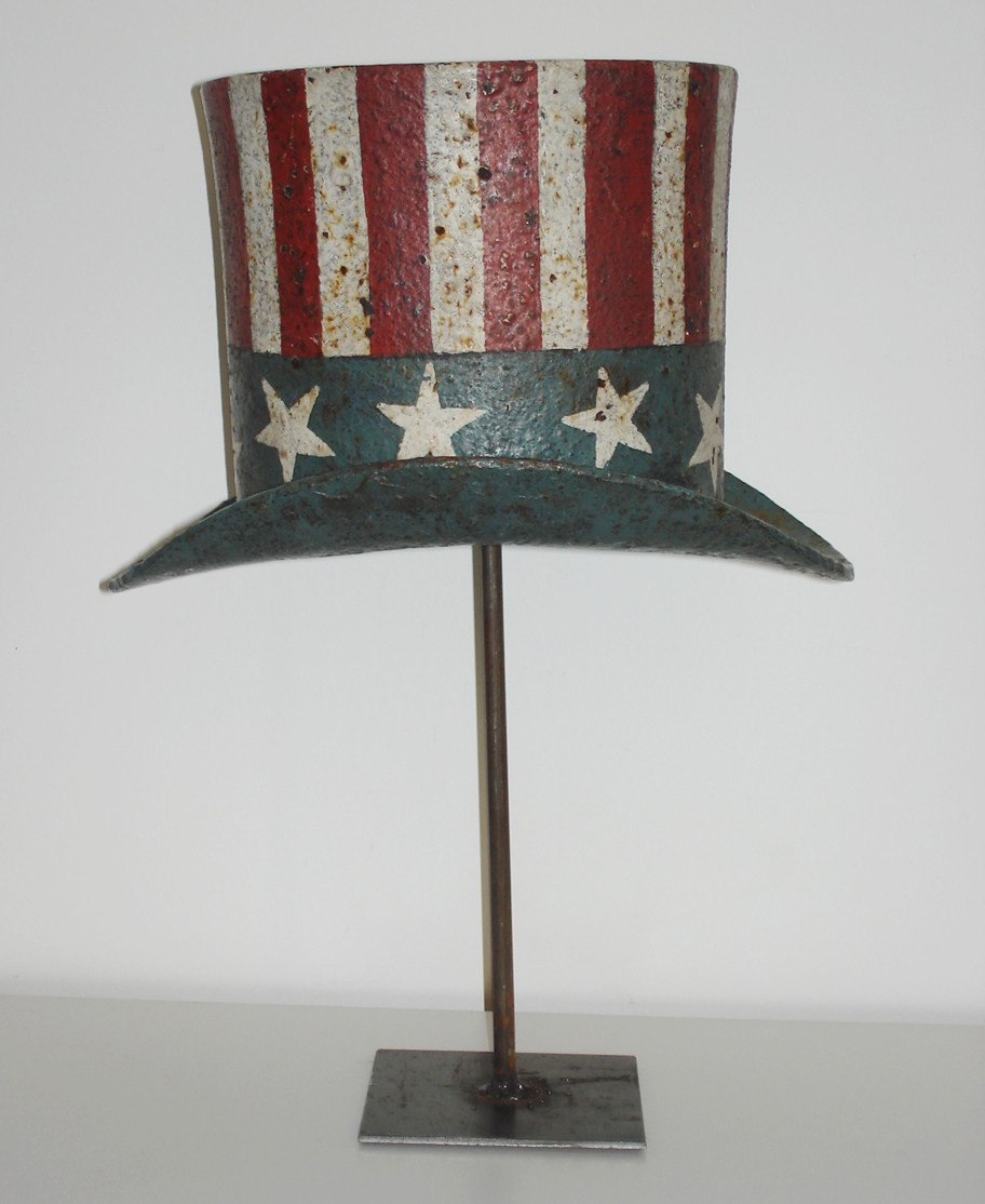 CAST IRON TOP HAT IN RED- WHITE & BLUE